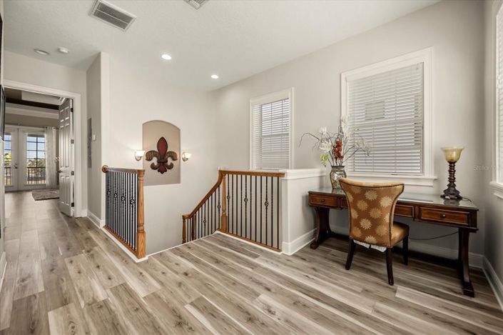 Image No.17-5 Bed Property for sale