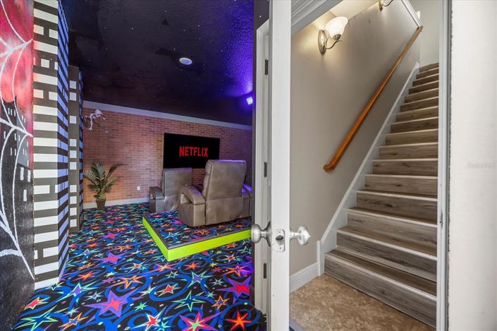 Image No.41-5 Bed Property for sale