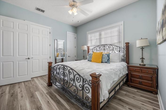 Image No.49-5 Bed Property for sale