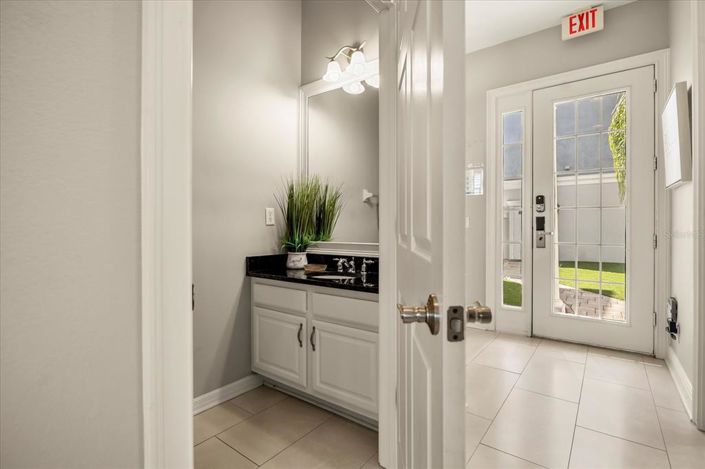 Image No.5-5 Bed Property for sale