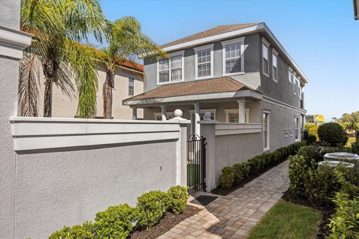 Image No.52-5 Bed Property for sale