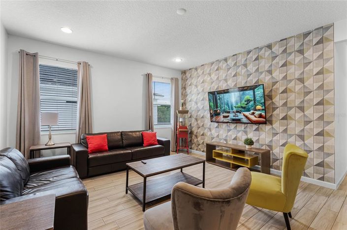 Image No.41-12 Bed Property for sale