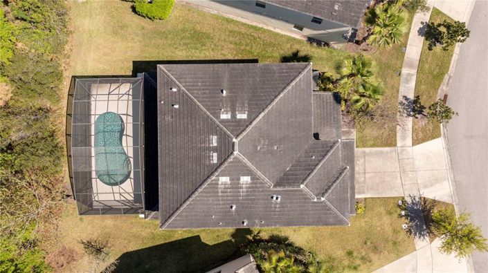 Image No.11-5 Bed Property for sale