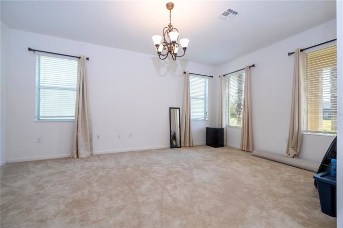 Image No.22-5 Bed Property for sale