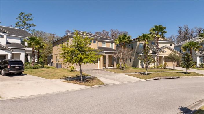 Image No.3-5 Bed Property for sale