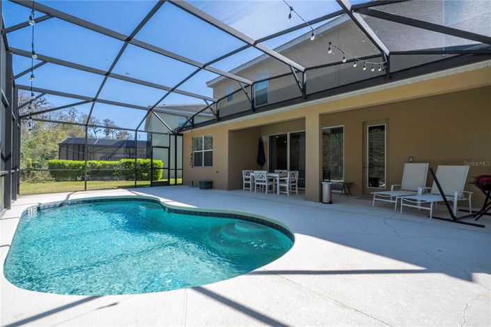 Image No.54-5 Bed Property for sale