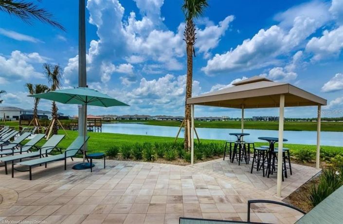 Image No.18-4 Bed Townhouse for sale