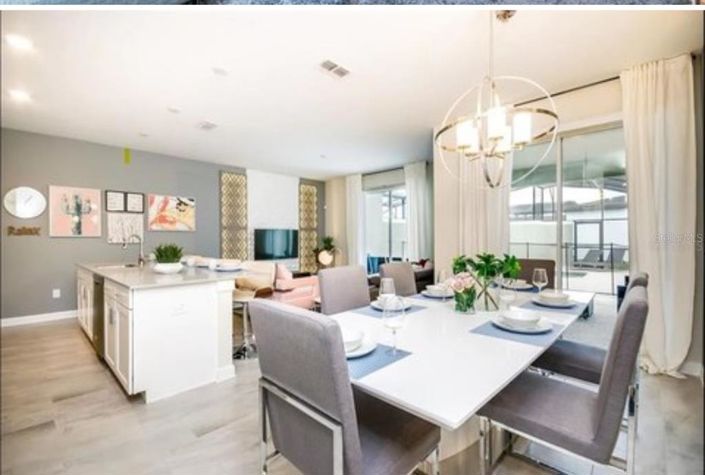 Image No.3-4 Bed Townhouse for sale