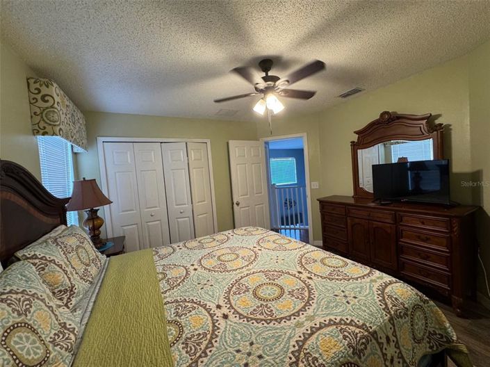 Image No.22-8 Bed Property for sale