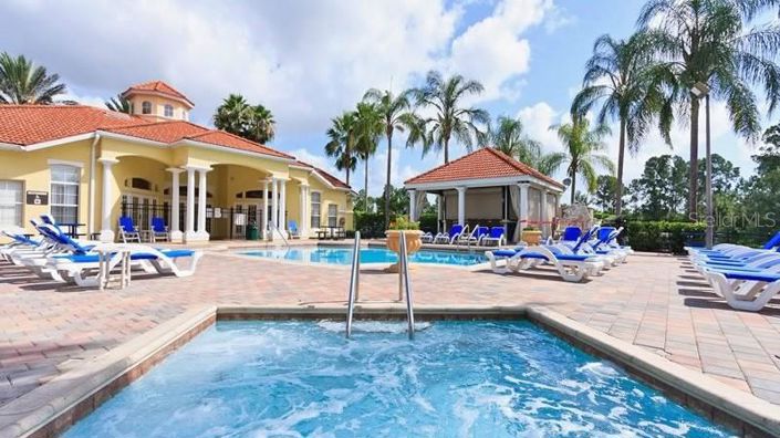 Image No.27-8 Bed Property for sale