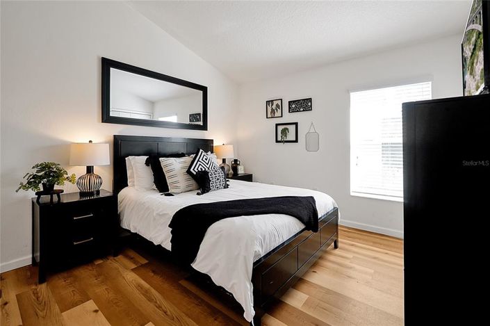 Image No.41-4 Bed Property for sale