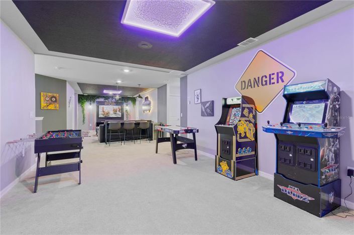 Image No.40-10 Bed Property for sale