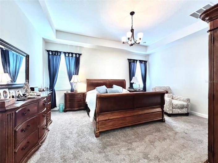 Image No.24-4 Bed Property for sale