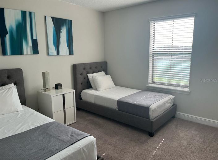 Image No.16-4 Bed Property for sale