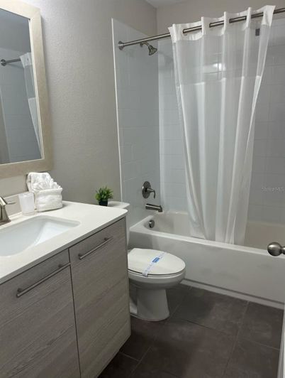 Image No.17-4 Bed Property for sale