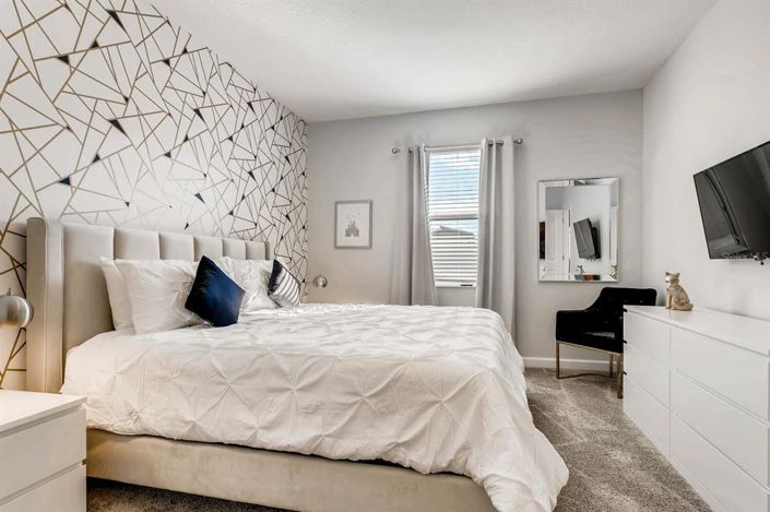 Image No.13-6 Bed Property for sale