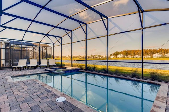 Image No.36-6 Bed Property for sale