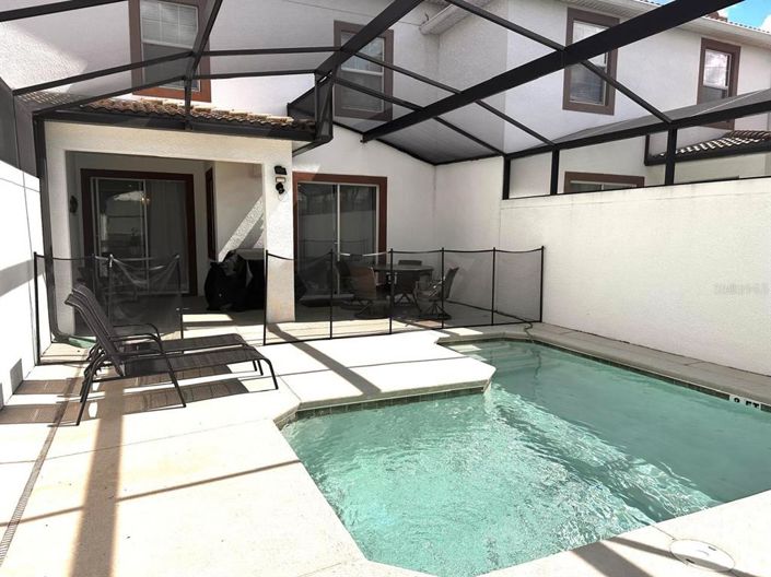 Image No.20-4 Bed Townhouse for sale