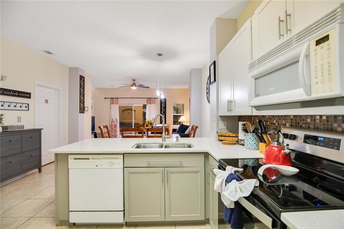 Image No.10-3 Bed Townhouse for sale