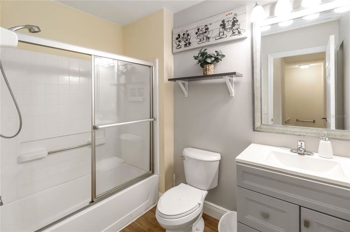 Image No.18-3 Bed Townhouse for sale