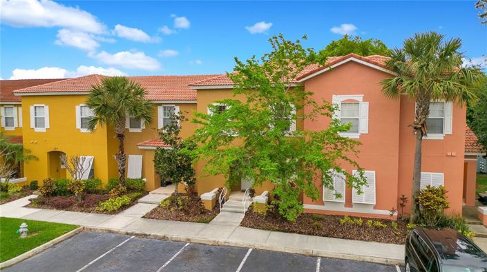 Image No.25-3 Bed Townhouse for sale