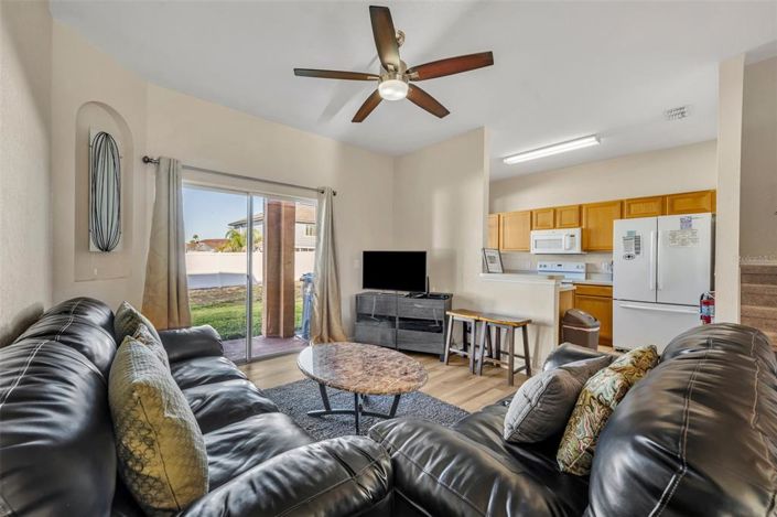 Image No.5-4 Bed Townhouse for sale