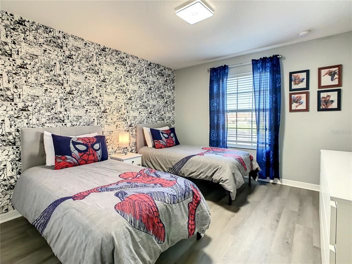 Image No.19-4 Bed Townhouse for sale