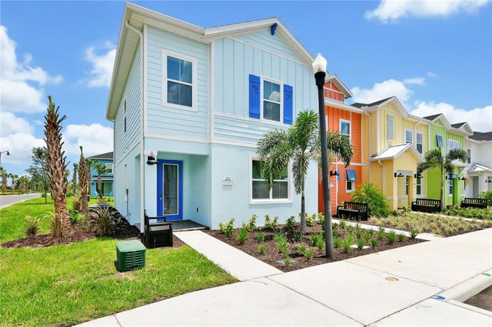 Image No.1-4 Bed Townhouse for sale