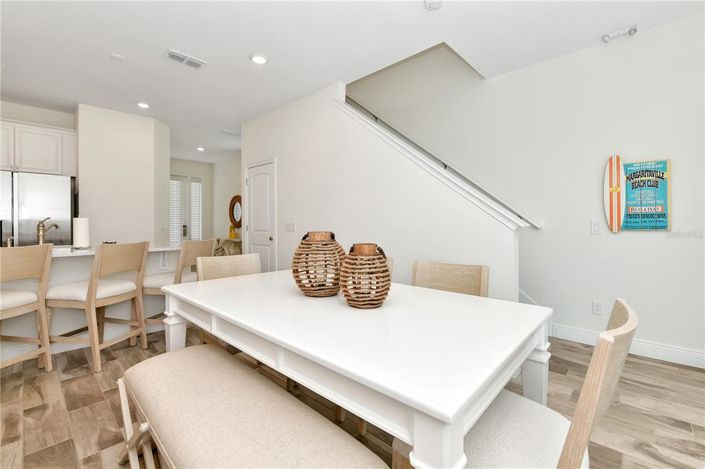 Image No.4-4 Bed Townhouse for sale