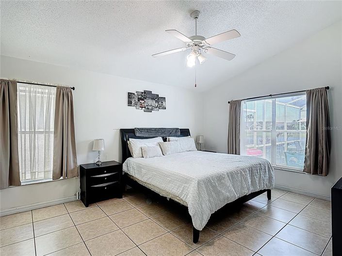 Image No.16-3 Bed Property for sale