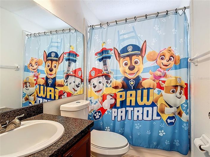 Image No.37-3 Bed Property for sale