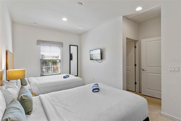 Image No.24-2 Bed Townhouse for sale