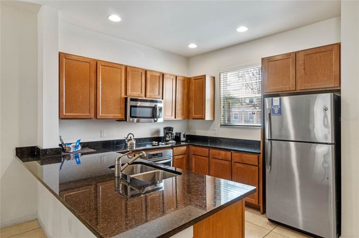 Image No.3-2 Bed Townhouse for sale