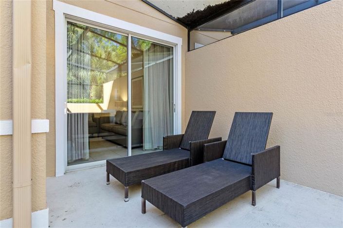 Image No.35-2 Bed Townhouse for sale