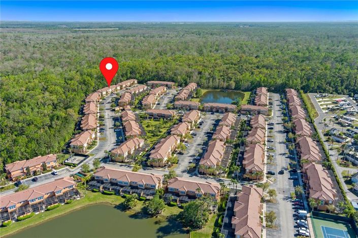 Image No.39-2 Bed Townhouse for sale