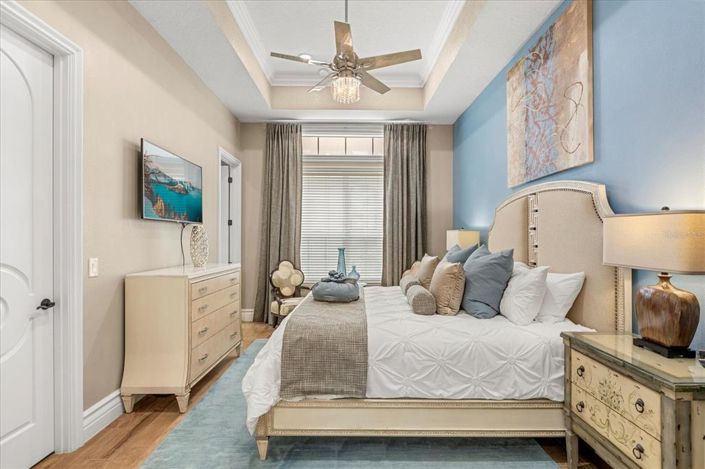 Image No.23-5 Bed Property for sale