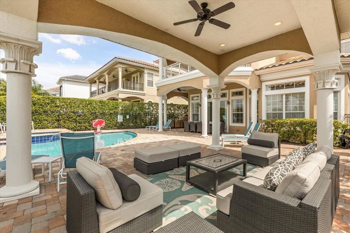 Image No.52-5 Bed Property for sale