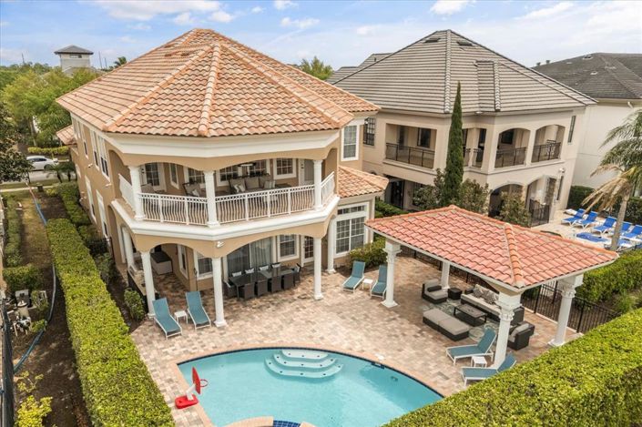 Image No.63-5 Bed Property for sale