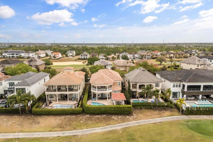 Image No.65-5 Bed Property for sale