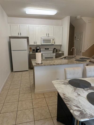 Image No.8-4 Bed Townhouse for sale