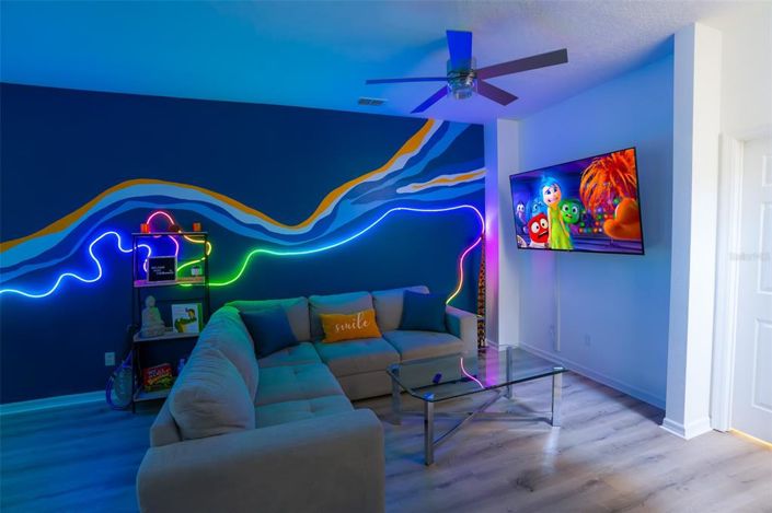 Image No.11-4 Bed Townhouse for sale