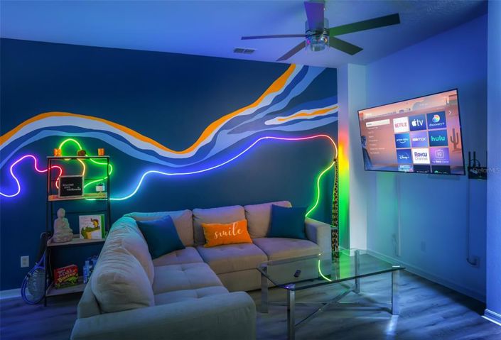 Image No.8-4 Bed Townhouse for sale