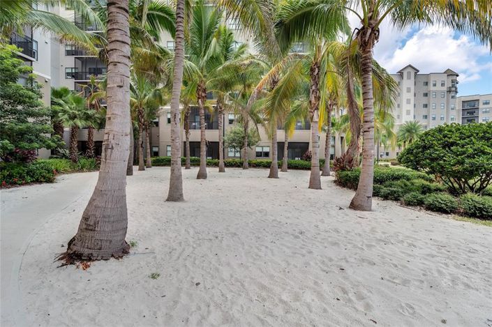 Image No.33-2 Bed Property for sale