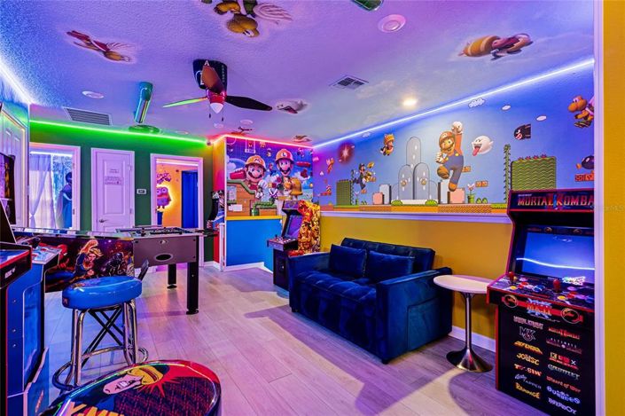 Image No.18-5 Bed Townhouse for sale