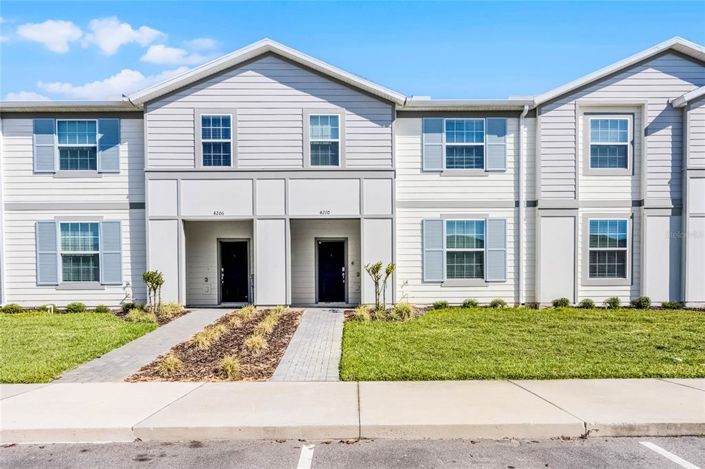 Image No.2-5 Bed Townhouse for sale