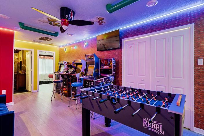 Image No.20-5 Bed Townhouse for sale