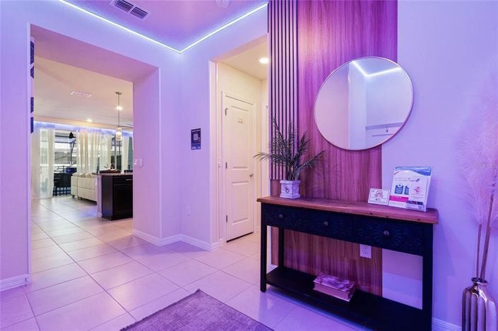 Image No.27-5 Bed Townhouse for sale