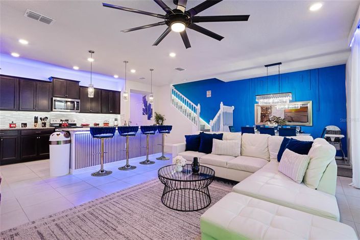 Image No.33-5 Bed Townhouse for sale