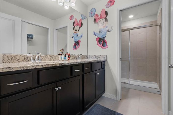 Image No.39-5 Bed Townhouse for sale