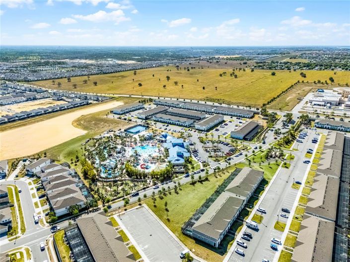 Image No.54-5 Bed Townhouse for sale